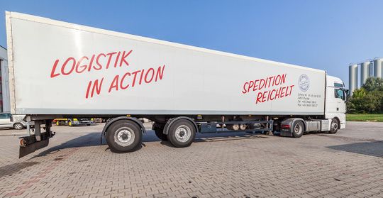 Impressionen der Spedition Reichelt in Zehma bei Nobitz nahe Altenburg